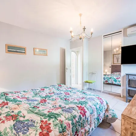 Clos Des Collines By Interhome *