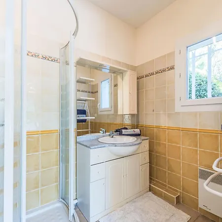 Clos Des Collines By Interhome * Gassin