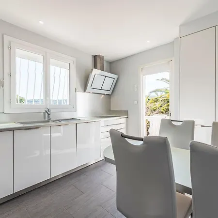 Clos Des Collines By Interhome Vila *