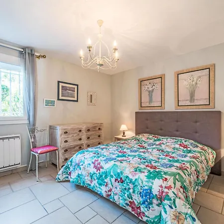 Clos Des Collines By Interhome Vila Gassin