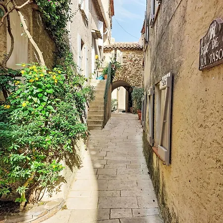 Clos Des Collines By Interhome *