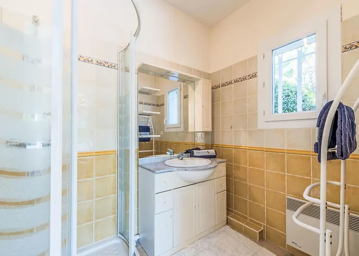 Clos Des Collines By Interhome * Gassin