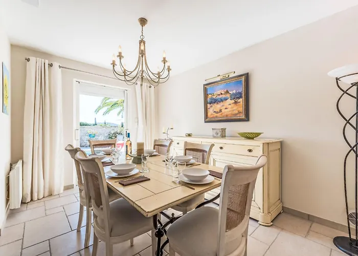 Clos Des Collines By Interhome *